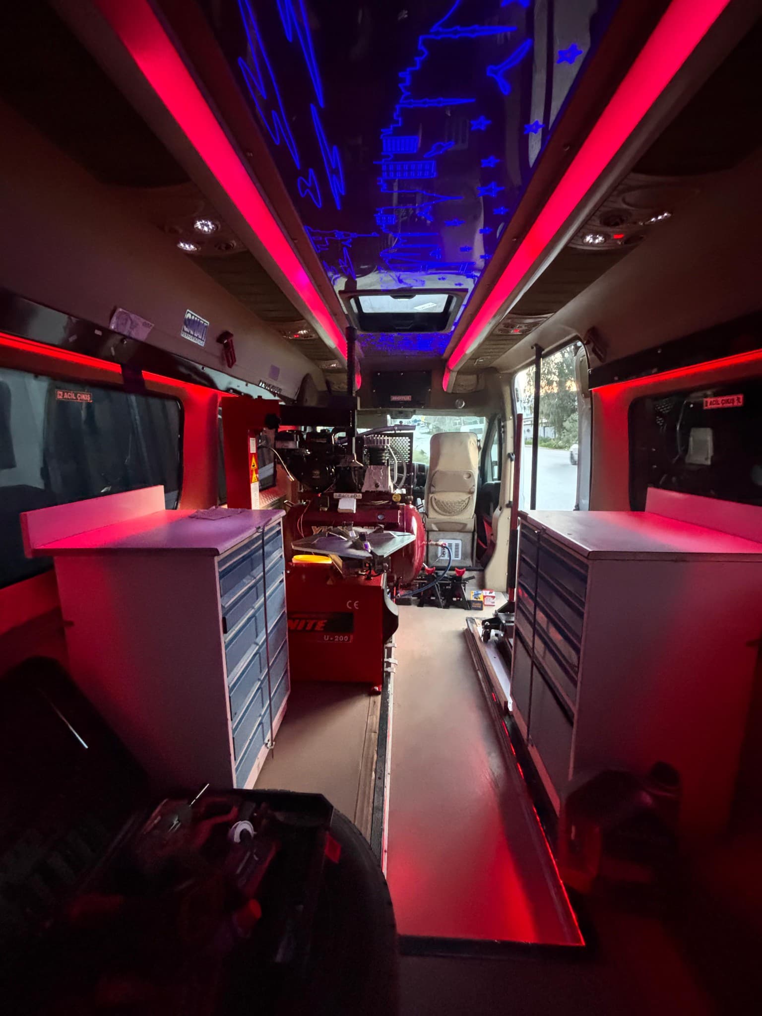 Mobil lastik tamiri ve yerinde arıza aracı 4